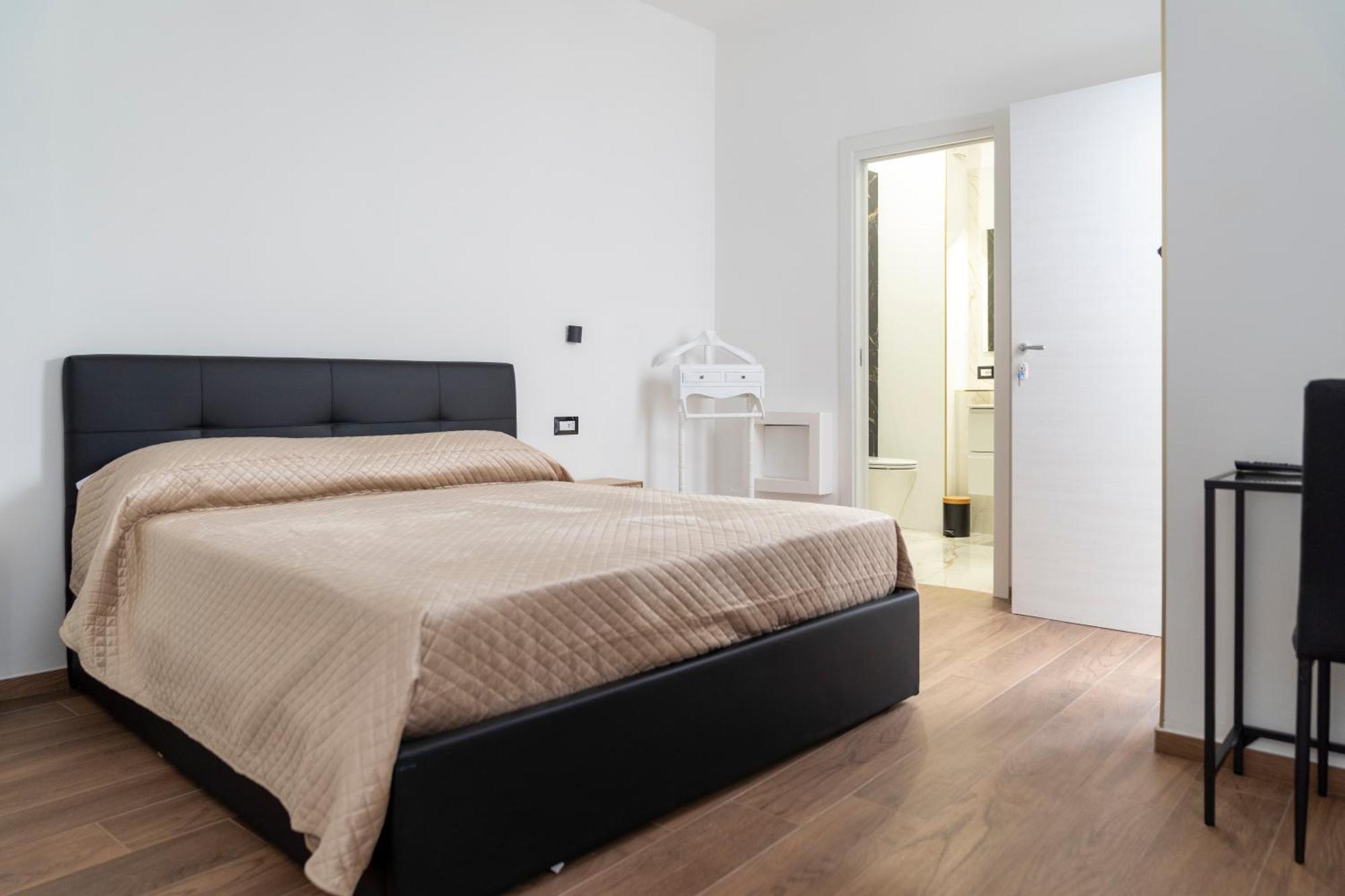 La Corte Guest House Барі Екстер'єр фото