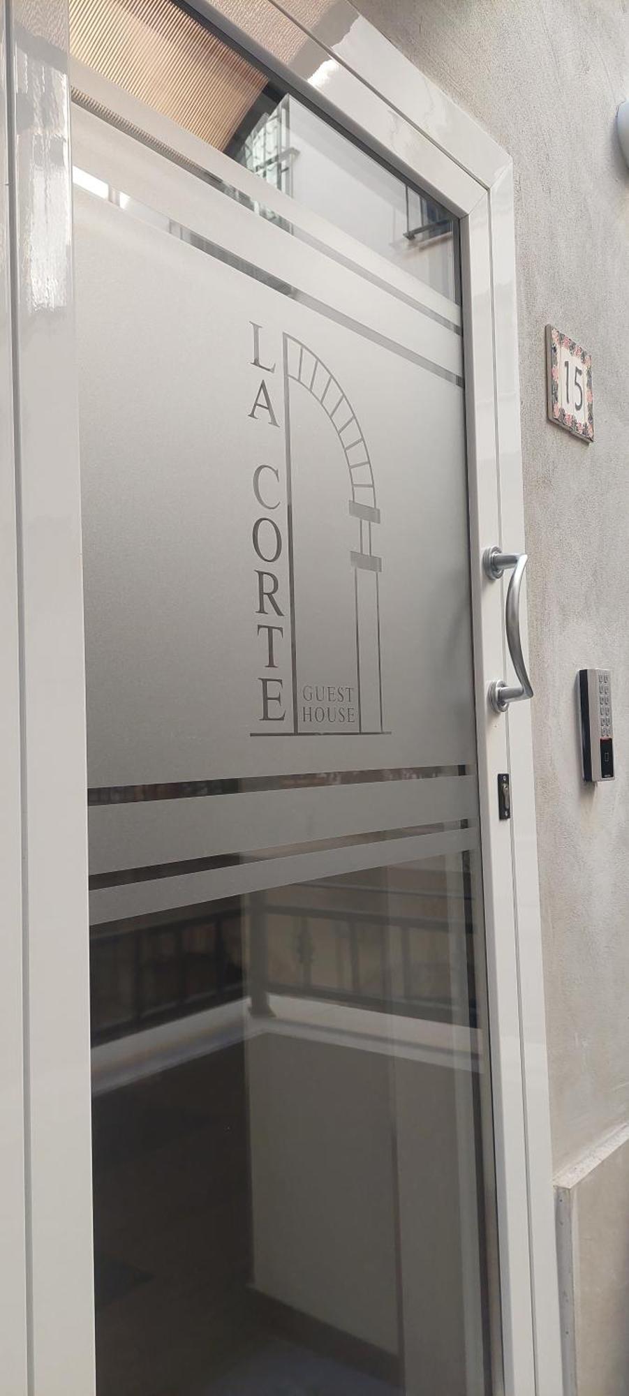 La Corte Guest House Барі Екстер'єр фото